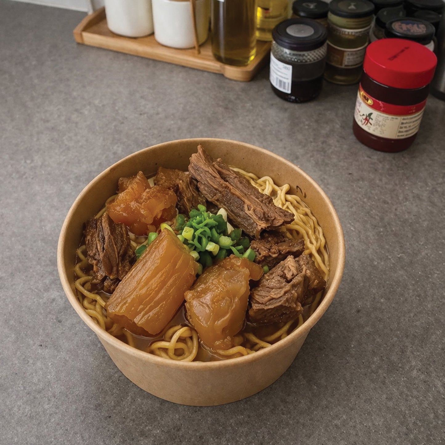牛筋腩撈麵